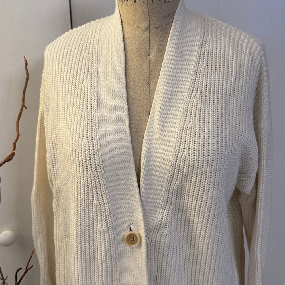 Banana Republic Off-White Knit Button Front Cardigan - Picture 2 of 6